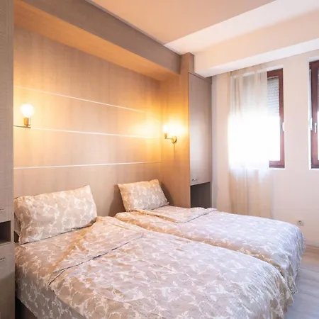 White Center Ohrid,lakeside Gasthuis 3*